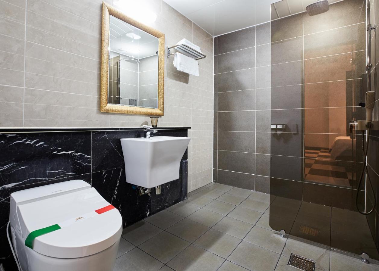 Noble Stay Hotel Gwangju Metropolitan City Esterno foto