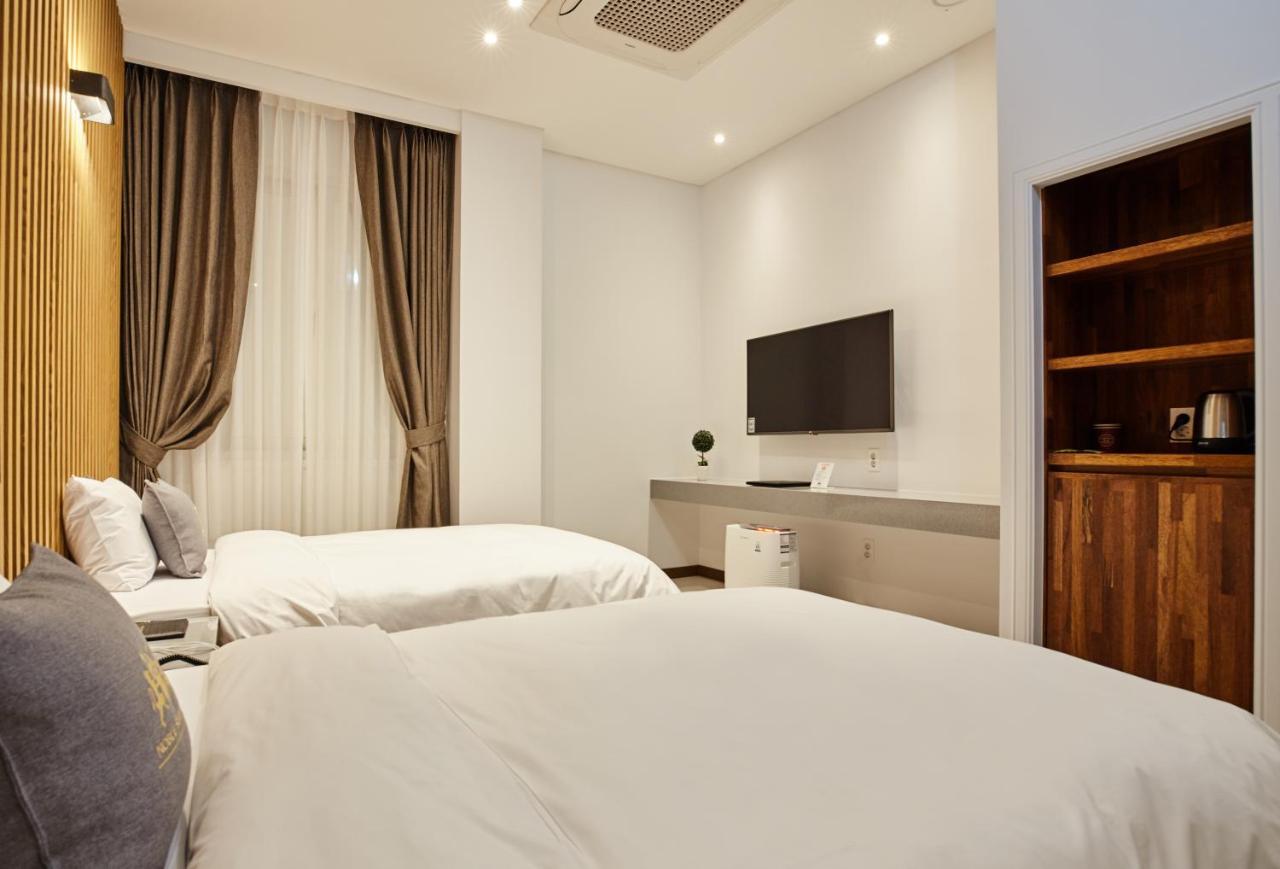 Noble Stay Hotel Gwangju Metropolitan City Esterno foto